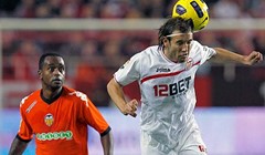 Video: Sevilla iskoristila igrača više