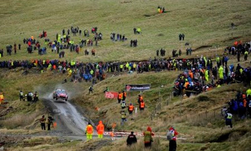 Loeb ka novoj pobjedi