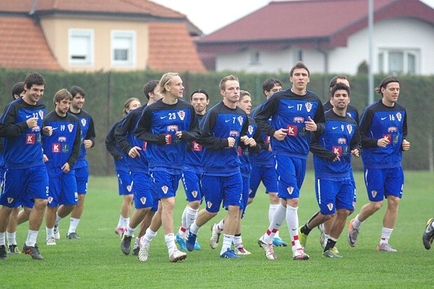 Promjene tek iza hrvatskih leđa