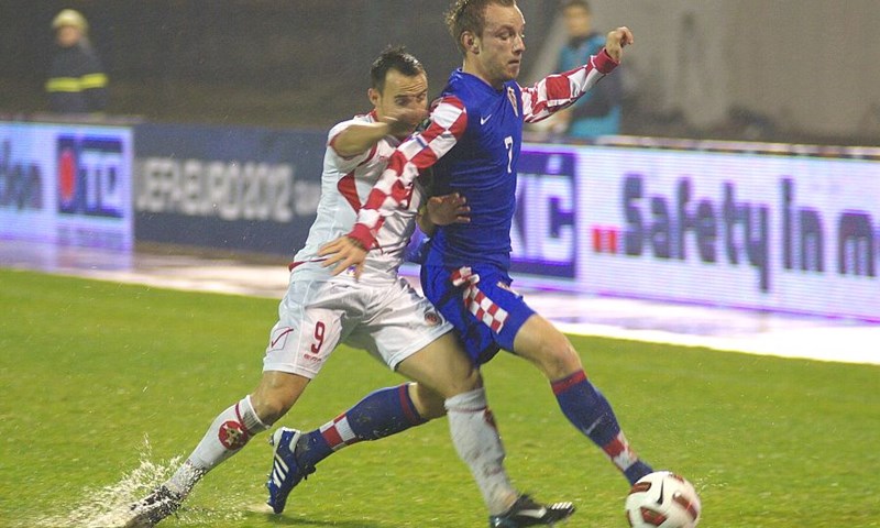 Magath: "Bilo bi dobro da Rakitić potpiše"
