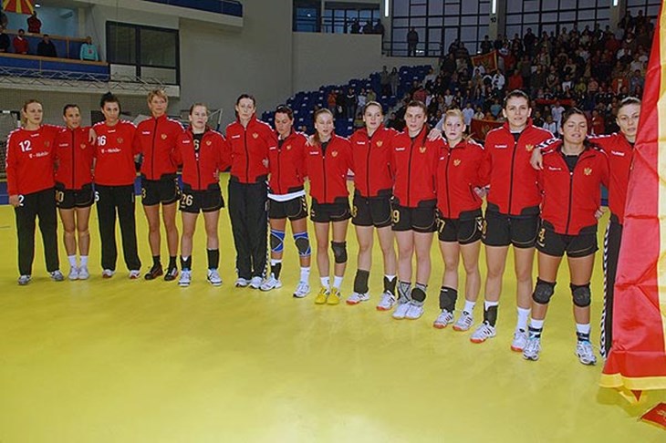 Crnogorke nadigrale Ruskinje