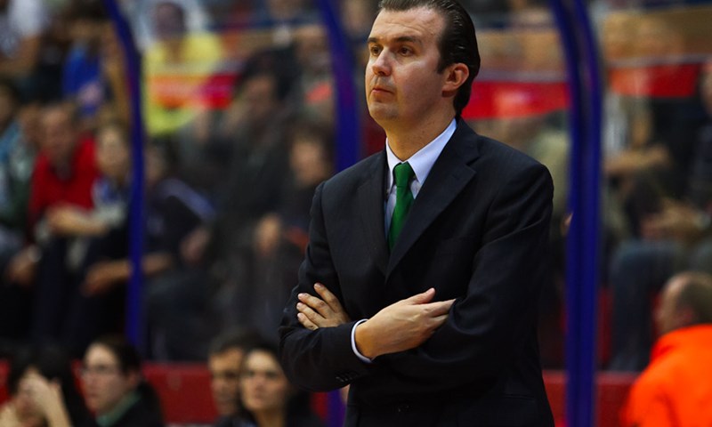 Bogdanovićev Fenerbahče Ülker ostao bez trenera, Pianigiani podnio ostavku