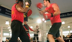 Kličko otkazao Chisori zbog ozljede