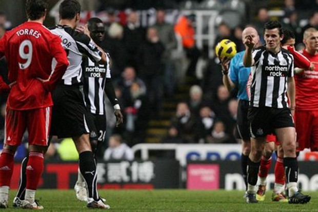 Hodgson: "Veliki korak natrag"