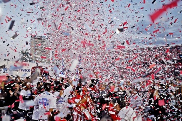 Veron i Estudiantes prvaci