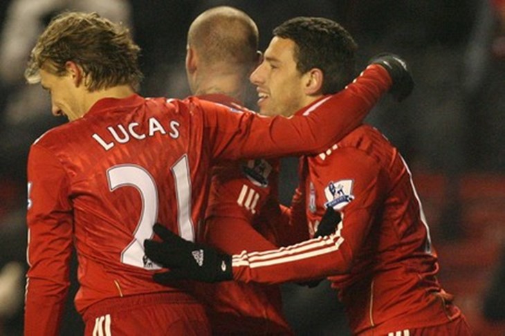 Liverpool demantira interes za dvojac