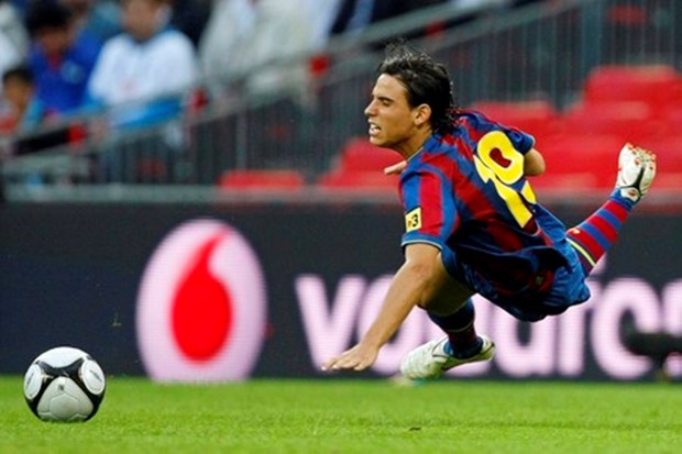 Barcelona vezala jednog, još će dvojicu