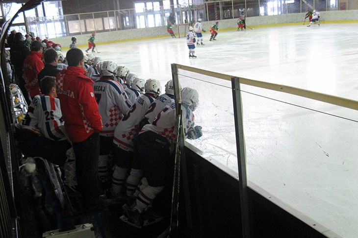 Britanci preveslali Hrvate