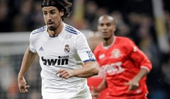 Real teško preko Seville