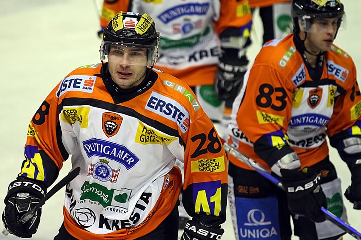 I Ouellette pomogao Medveščaku