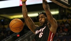 Video: Razigrani Orlando dominirao Spursima