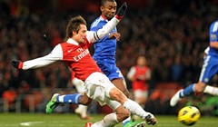 Walcott: "Učinili smo Chelsea prosječnim"