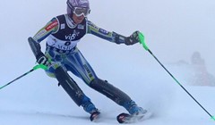 Rebensburg zasad vodeća u veleslalomu