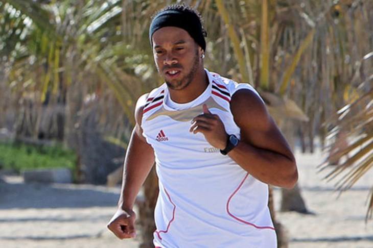 Ronaldinha sati dijele od povratka u Brazil