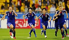 Japanu drama, Australci šetnjom u finale