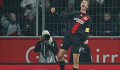 Bayer potvrdio ulogu prvog pratitelja