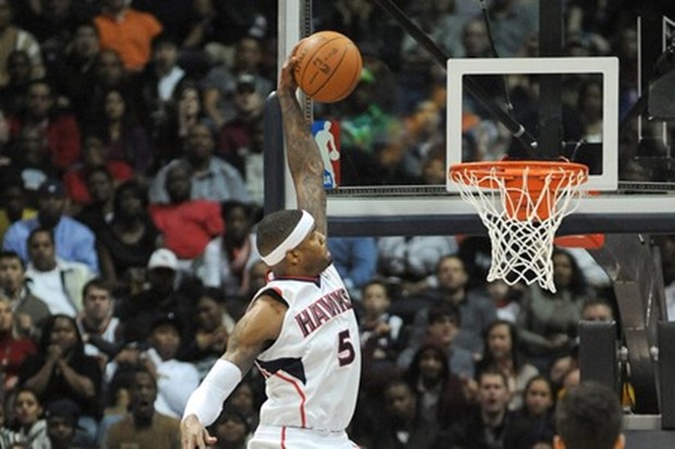 Video: Boston na 71, Kingsi svladali Lakerse