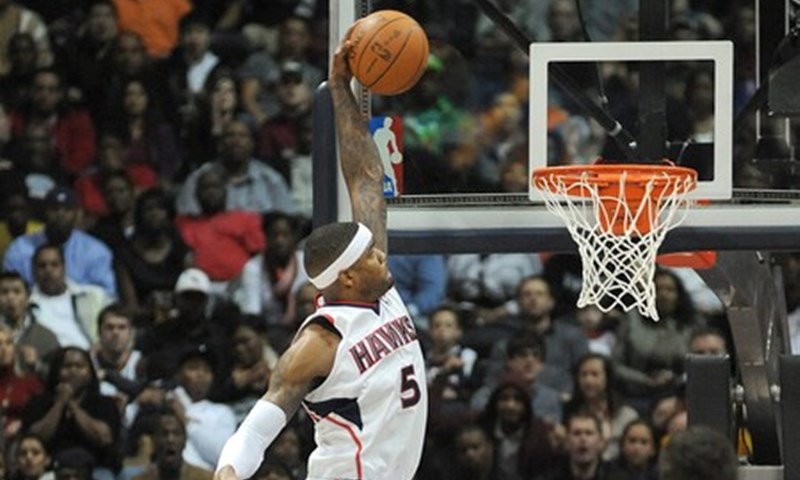 Video: Boston na 71, Kingsi svladali Lakerse