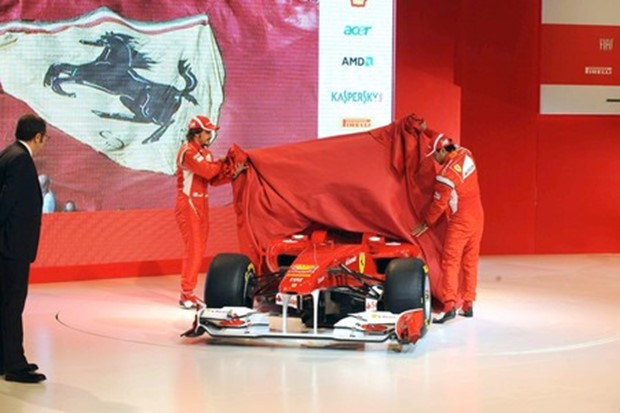 Ferrari pokazao i testirao F150