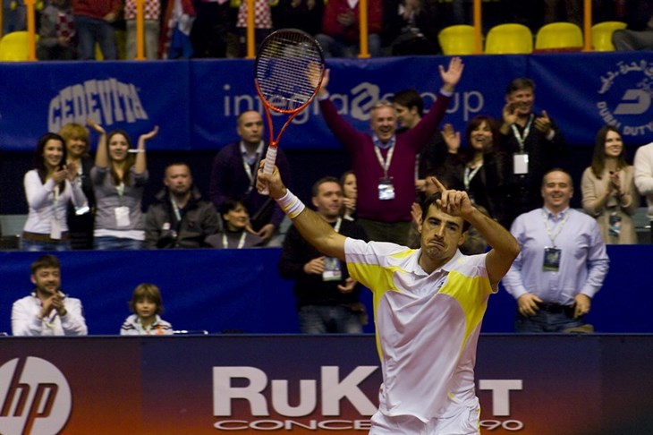 Dodigu pobjeda u paru