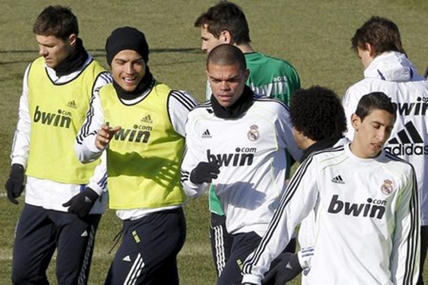 Adebayor: "Mourinho mi vjeruje"