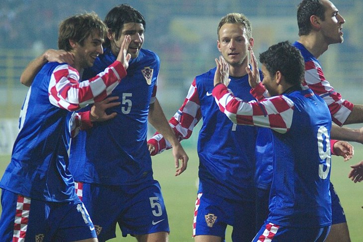 Klupska forma ili reprezentativni status?