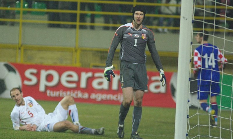 Chelsea želi produžiti s Čechom