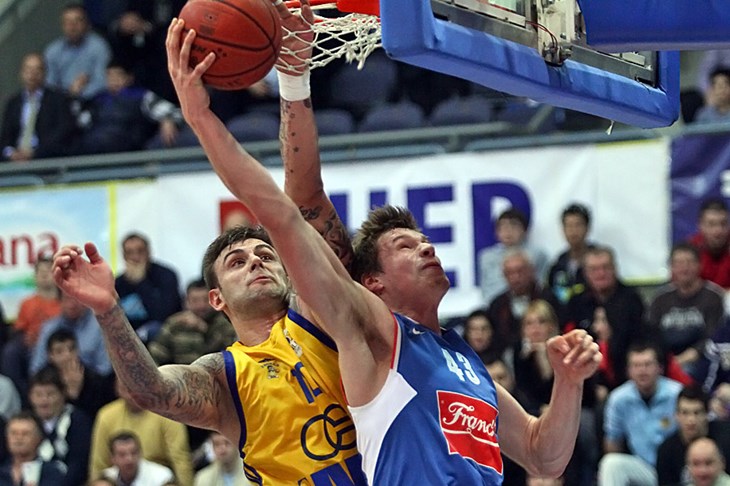 Mravi uvjerljivo u finale