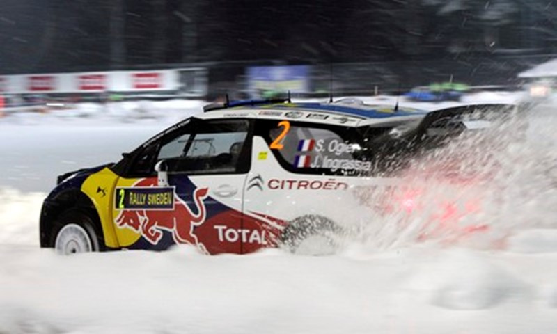 Loeb napada osmi naslov