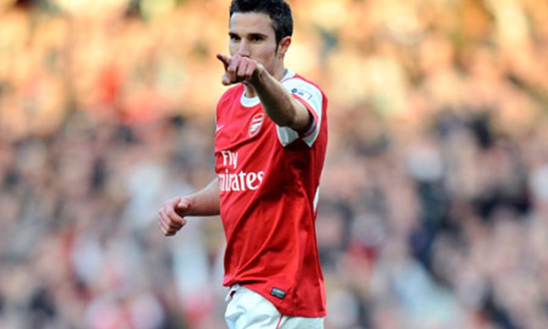 Arsenal ostao za petama Unitedu