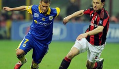 Poker Milana, Napoli srušio Romu