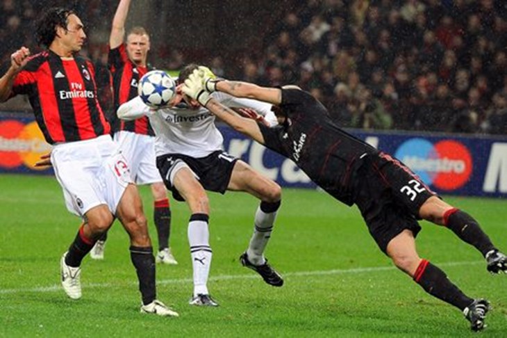 Bljesak Lennona za prednost Tottenhama