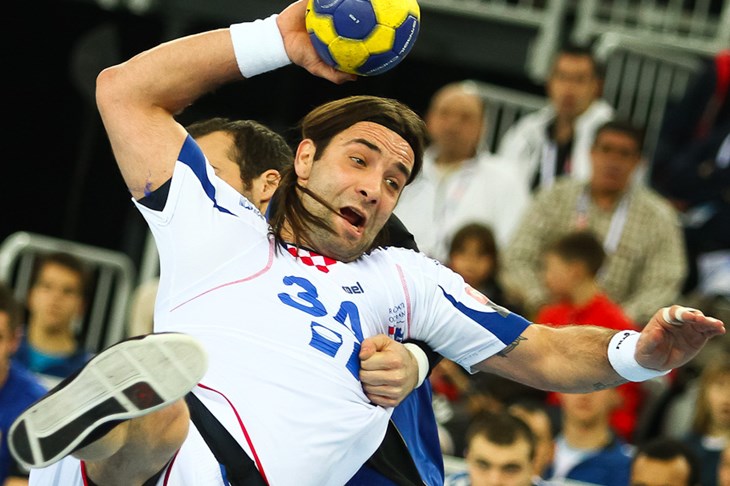 Zagrebaši protiv njemačkih Lavova