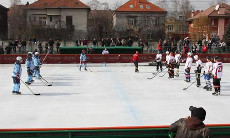 Bizoni pomeli Kune na osječkom Winter Classicu