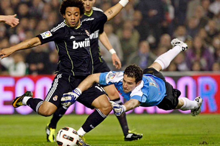 Sevilla poražena u Bilbau, Real rutinski