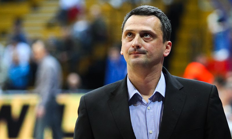 Dejan Radonjić vraća se na klupu Crvene zvezde