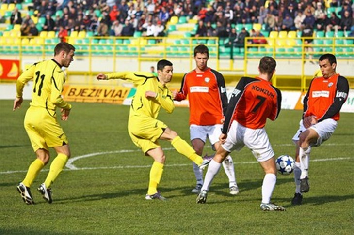 Šibenik uvjerljiv u derbiju začelja