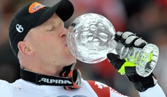 Mali kristalni globus pripao Cucheu