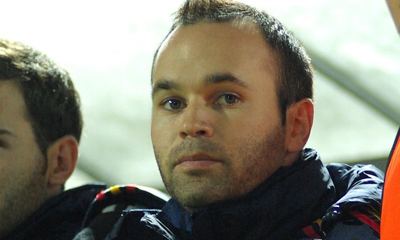 Andres Iniesta prošao bez Uefine kazne