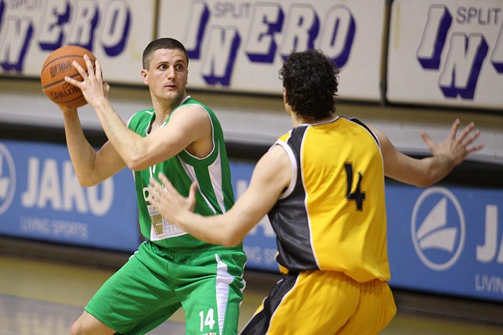 Težak poraz Splita u Jazinama