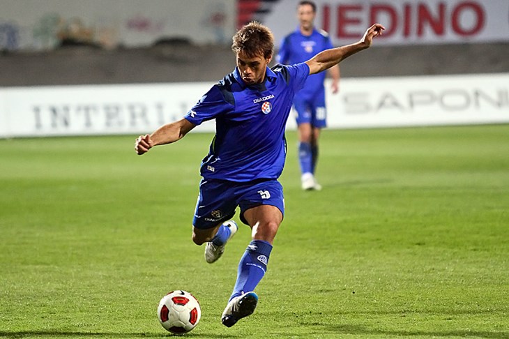 Calello iz daljine riješio gradski derbi