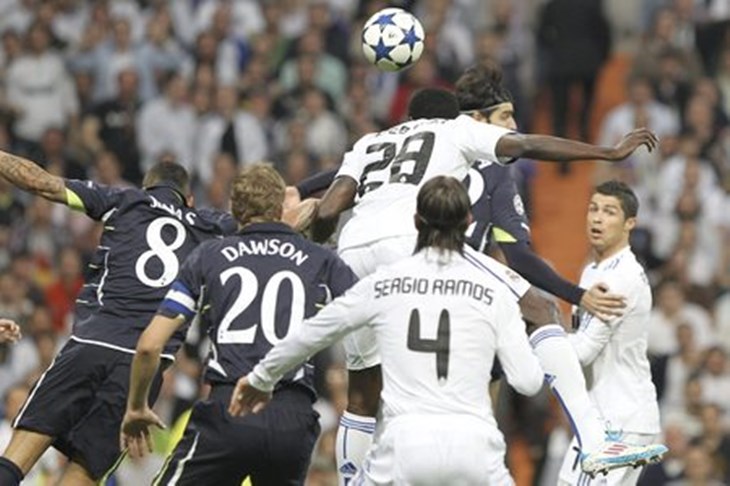 Real razmontirao Tottenham