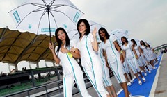 Pole izuzetno brzom Vettelu