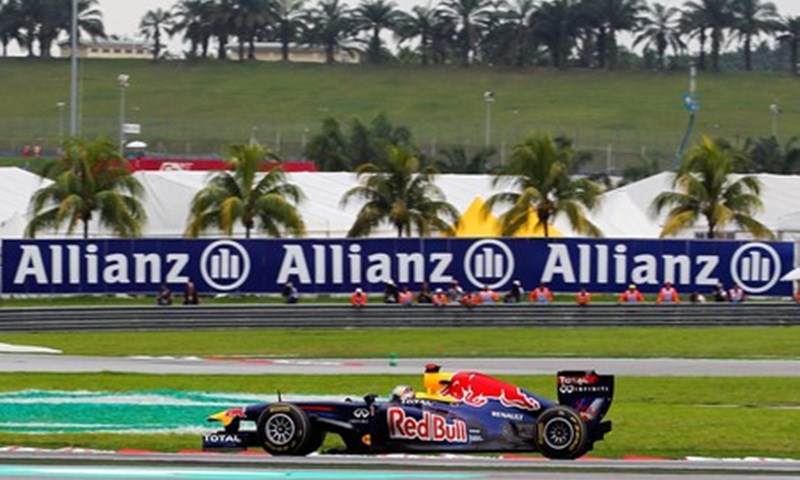 Čekala se kiša, dočekao Vettel