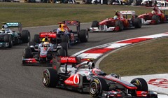 Hamilton spriječio treću pobjedu Vettela