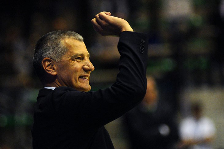 Aco: "Kapa do poda igračima"