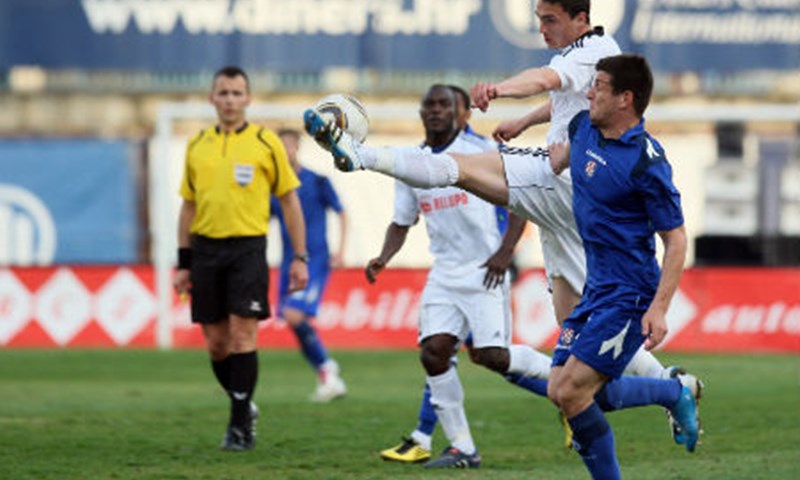 Slaven traži čudo, Dinamo odrađuje