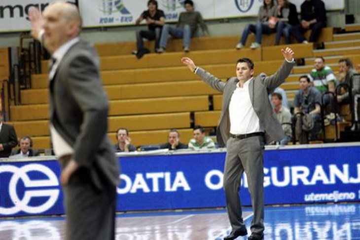 Smije li asistent pobijediti izbornika?