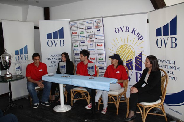 OVB Kup pred vratima