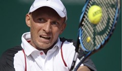 Davidenko teško do Čilića